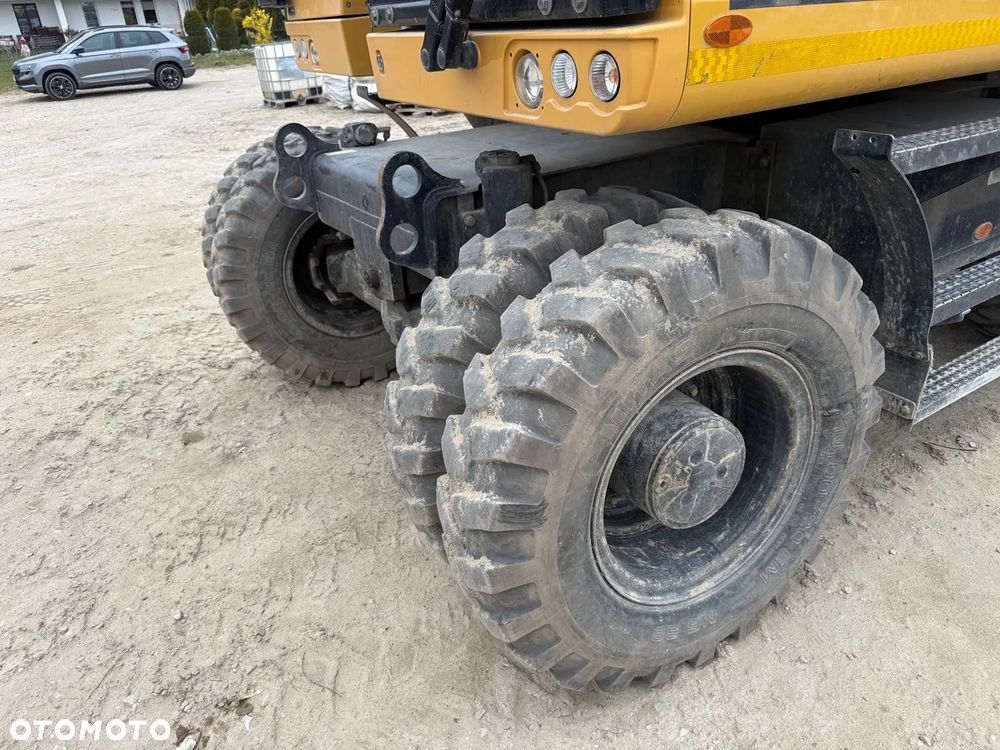 Caterpillar 314F - 9