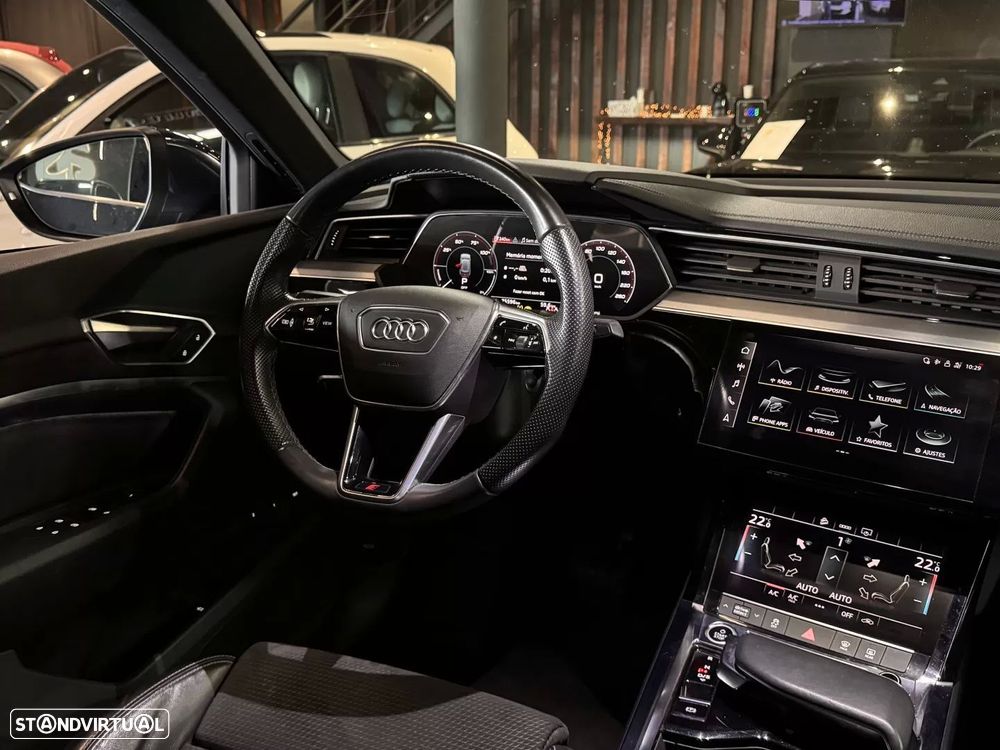 Audi e-tron Sportback 55 quattro S line - 19