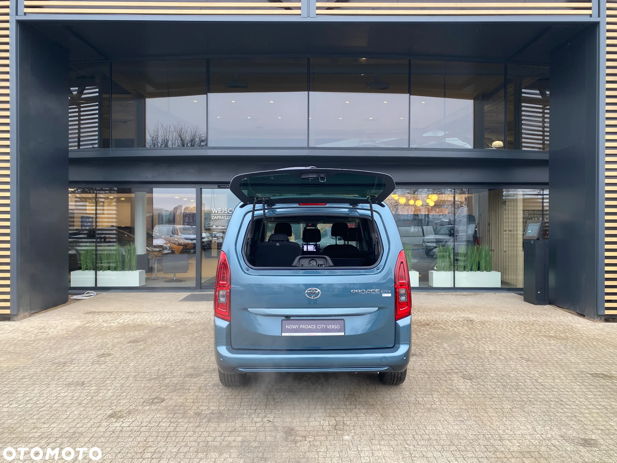 Toyota Proace City Verso Long 1.5 D-4D Family - 9