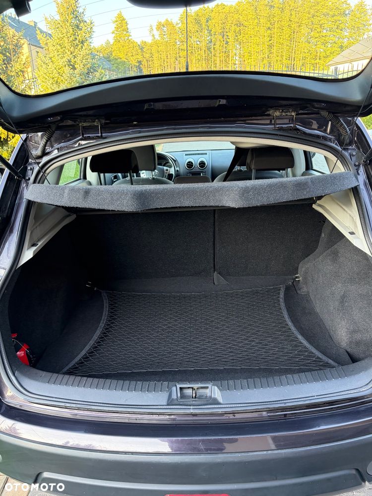 Nissan Qashqai - 18
