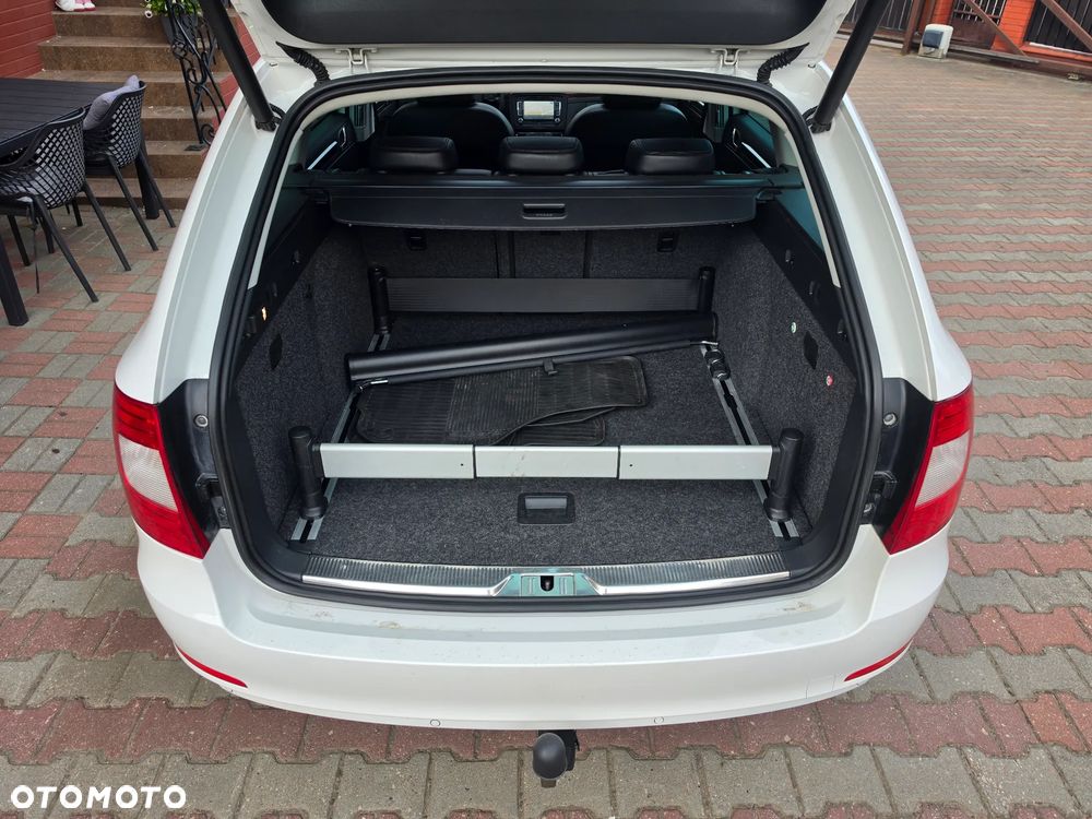 Skoda Superb 2.0 TDI Exclusive - 5