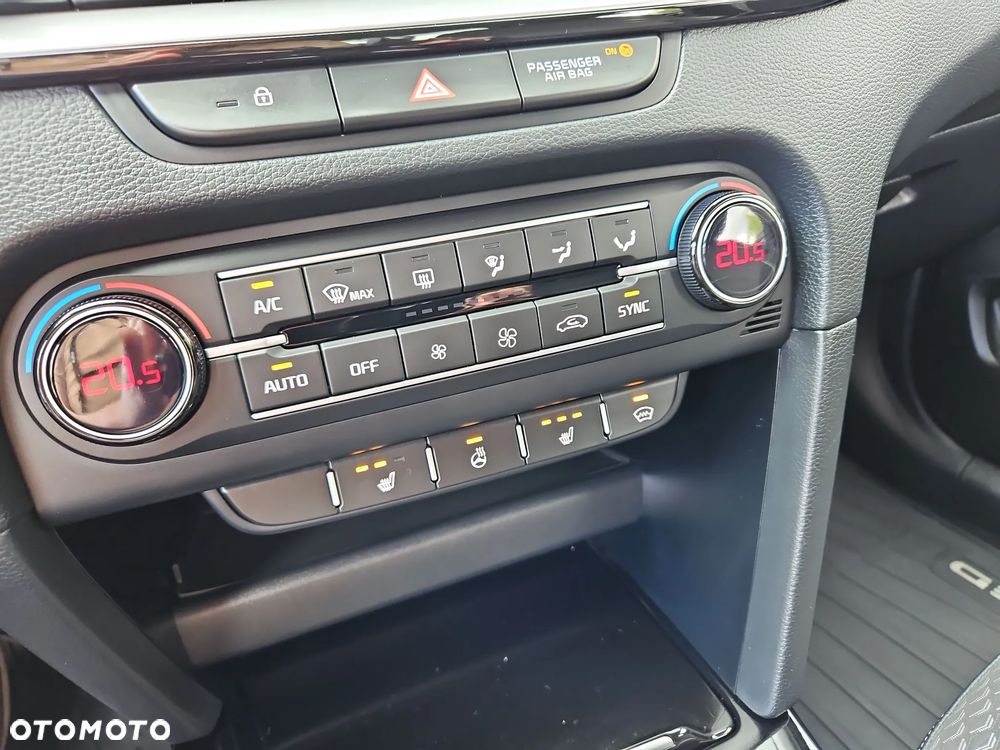 Kia Ceed 1.5 T-GDI Business Line - 25