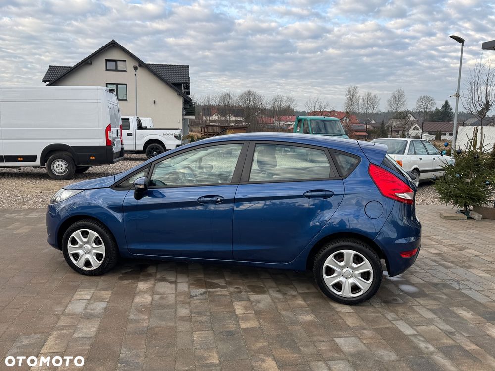 Ford Fiesta 1.25 Celebration - 16