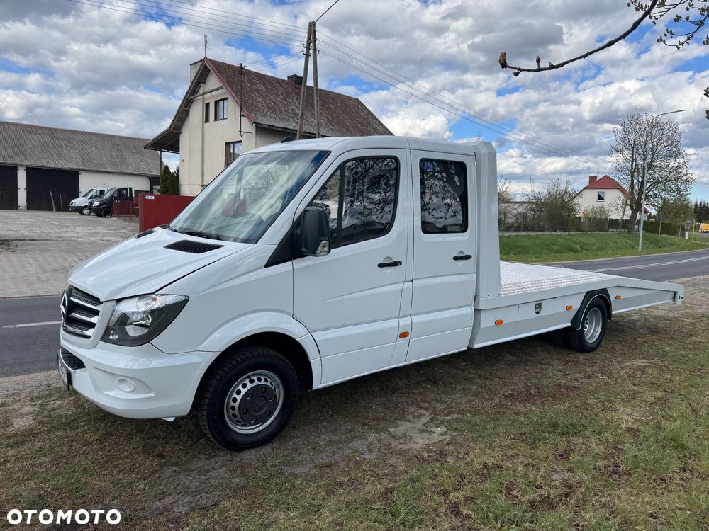 Mercedes-Benz Sprinter - 2