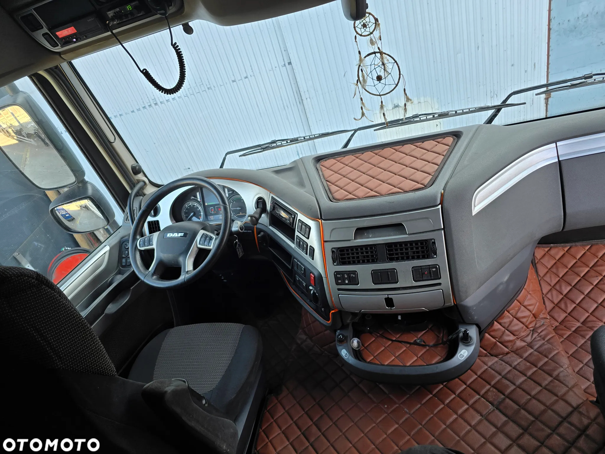 DAF 106  510 km SUPESPACE automat standard - 28