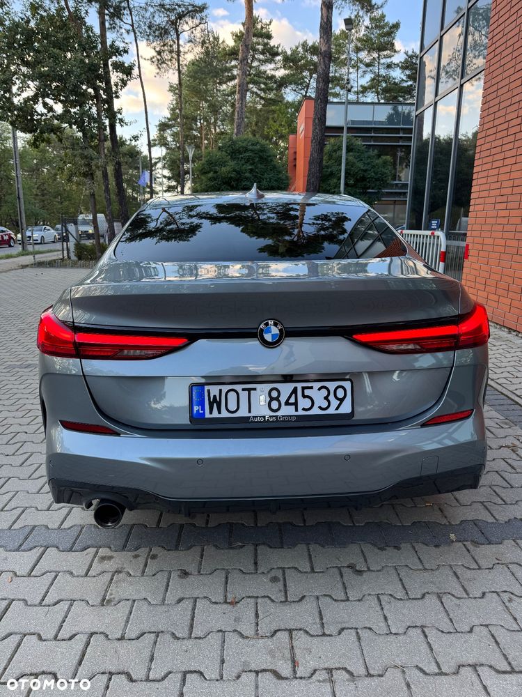 BMW Seria 2 218i - 5