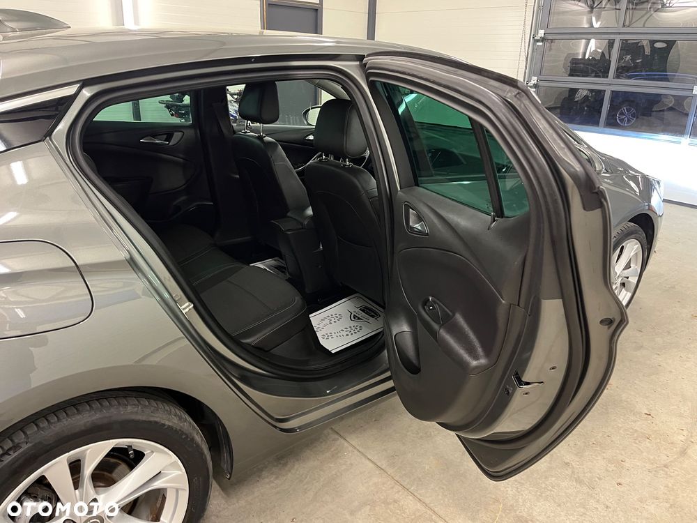 Opel Astra - 19