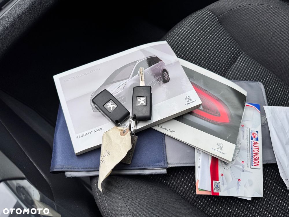 Peugeot 5008 2.0 BlueHDi Allure - 23