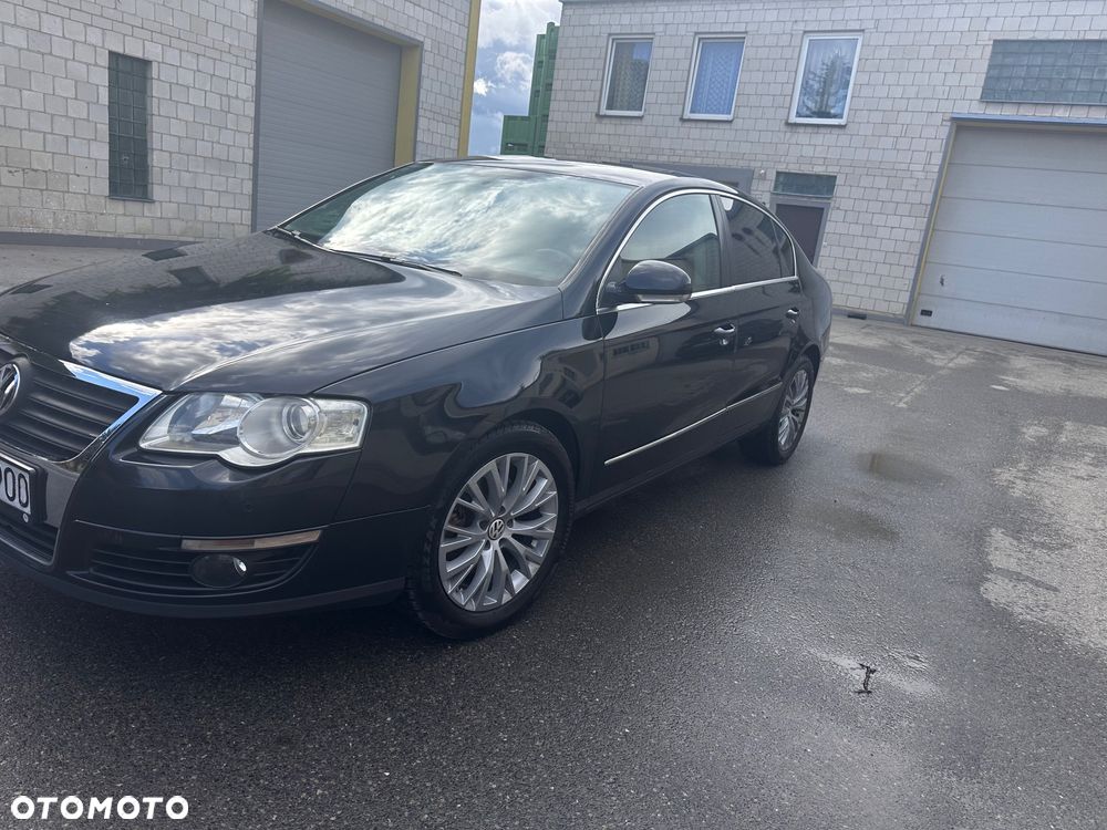 Volkswagen Passat 2.0 TDI DPF Comfortline - 14