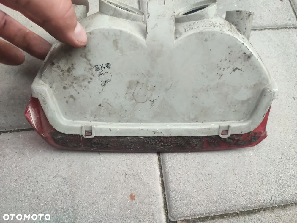 Lampa tył, tylna Kawasaki GPX 750 - 9