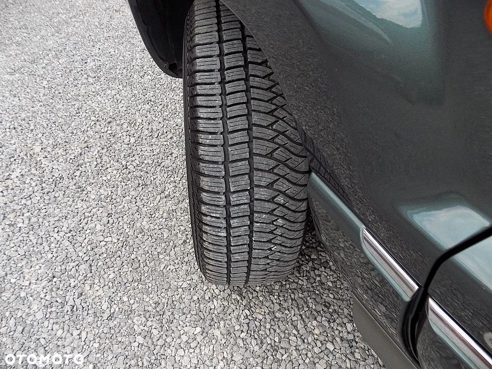 Jeep Grand Cherokee 2.7 CRD Overland - 25