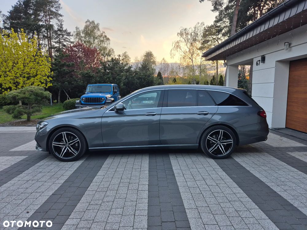 Mercedes-Benz Klasa E 220 d 4-Matic Exclusive - 13