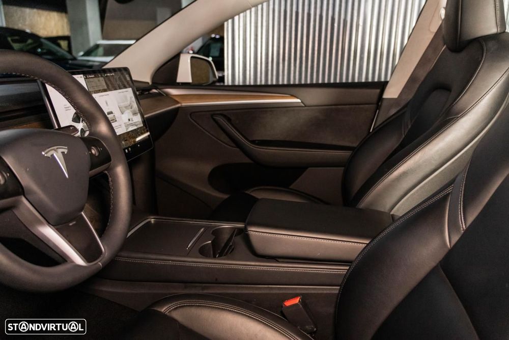 Tesla Model Y Long Range Tração Traseira - 7