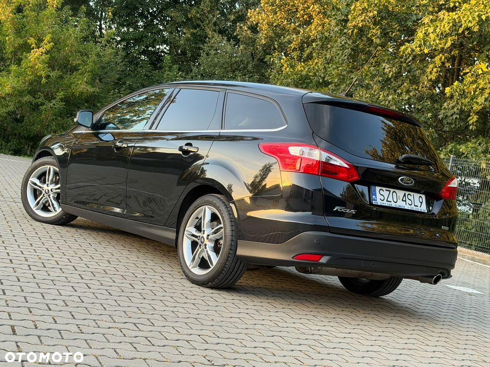 Ford Focus 1.6 EcoBoost Titanium - 31