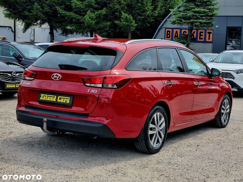 Hyundai i30 1.6 D Premium - 5
