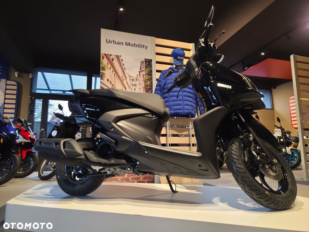 Yamaha RZ - 12
