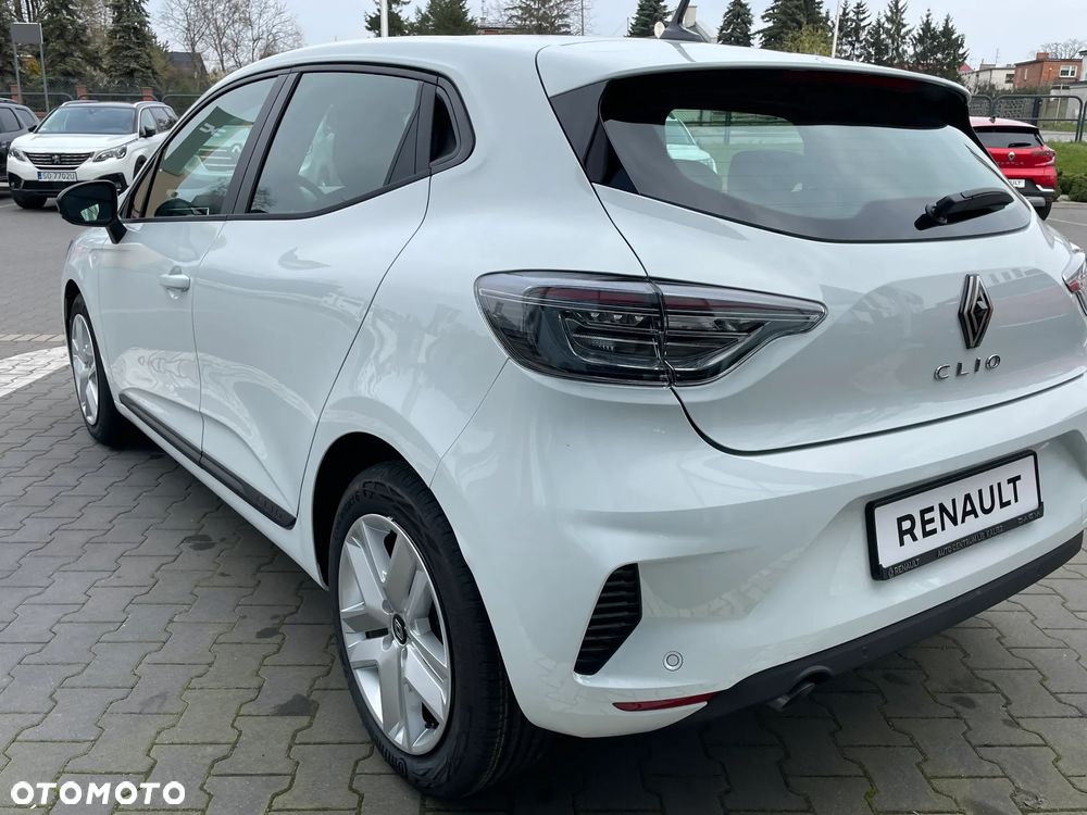 Renault Clio - 5