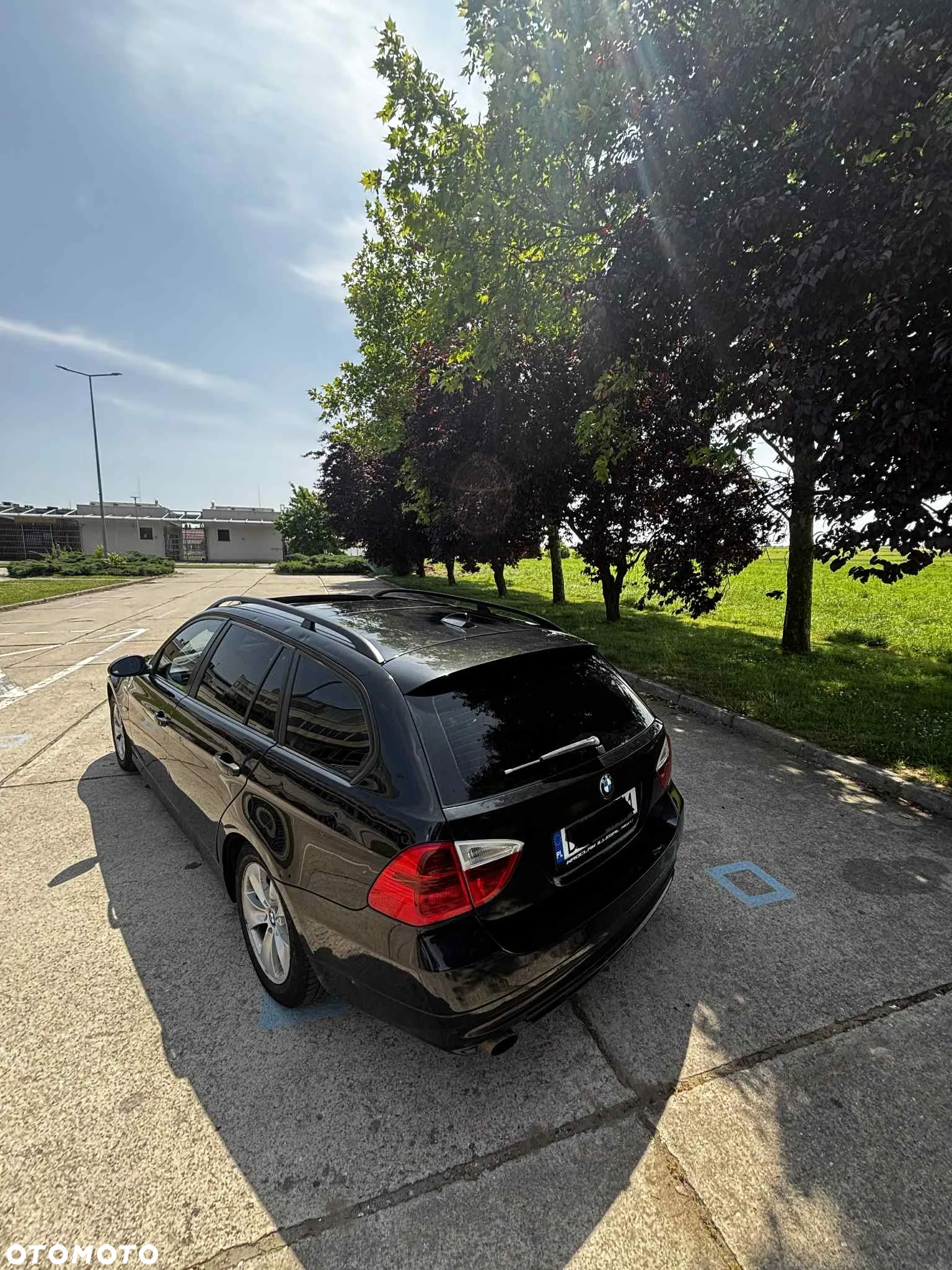 BMW Seria 3 320i Touring - 5
