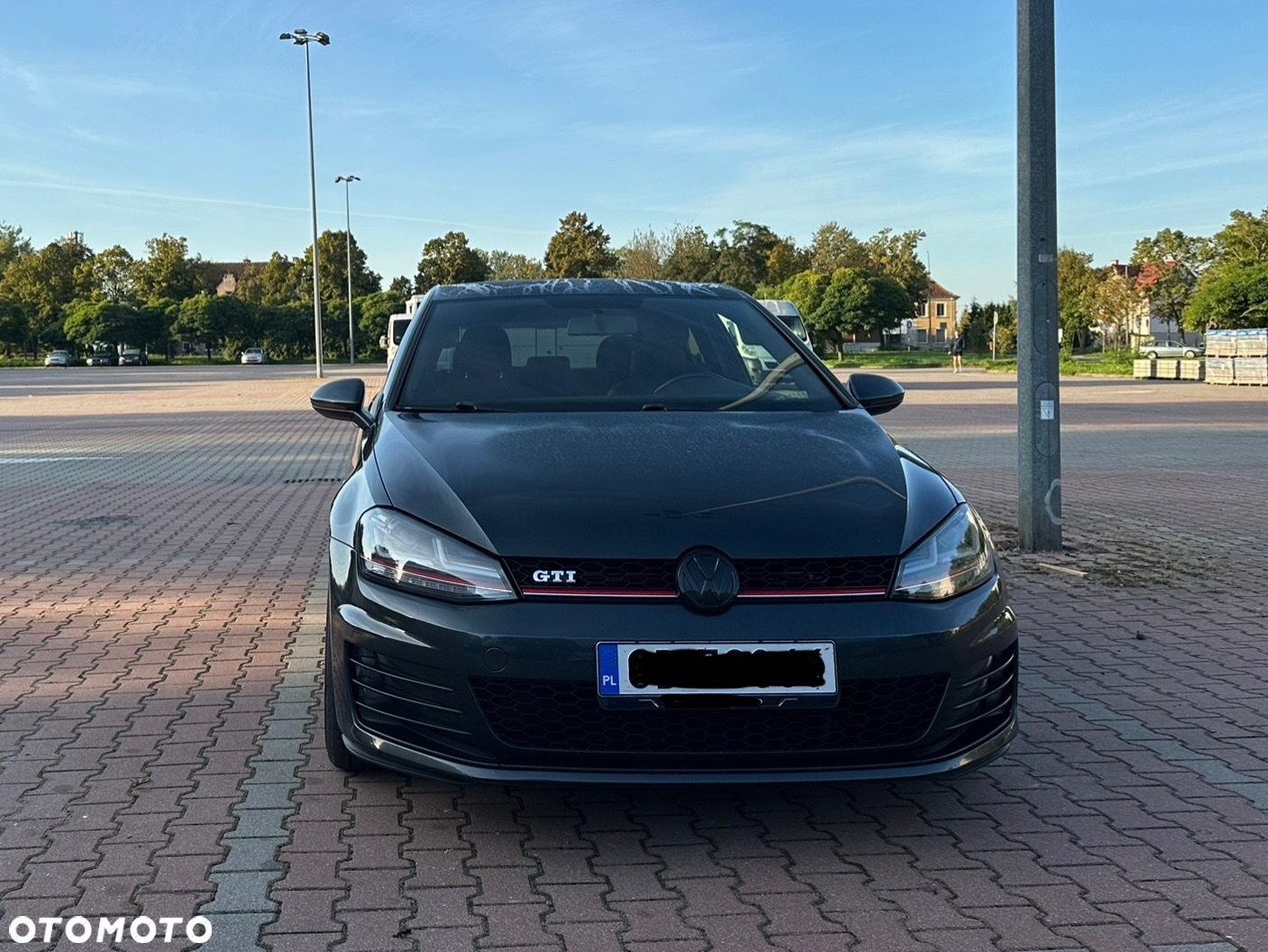 Volkswagen Golf VII 2.0 TSI BMT GTI - 2