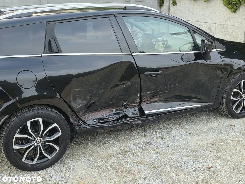 Renault Clio - 30