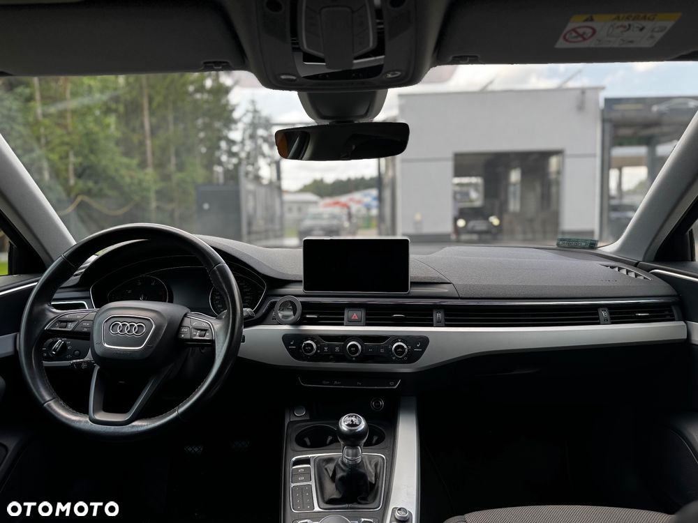 Audi A4 Avant 2.0 TDI - 14