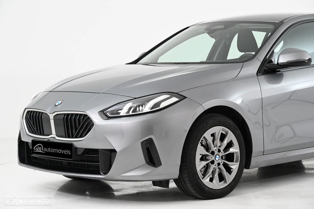 BMW 116 Standard - 12