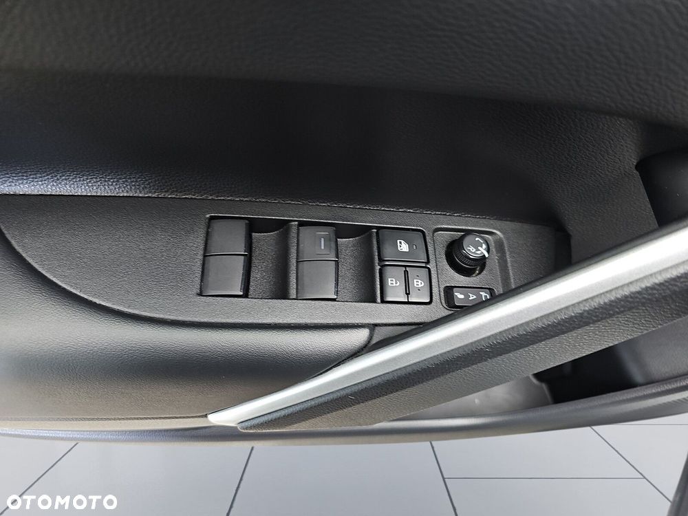 Toyota Corolla Cross 2.0 Hybrid Comfort - 13