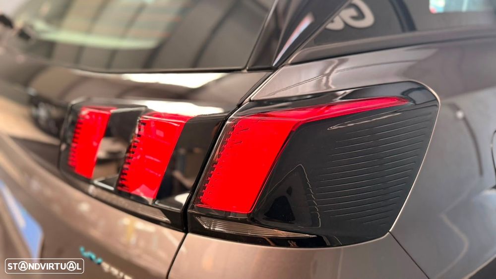 Peugeot 3008 1.6 Hybrid Active Pack e-EAT8 - 9