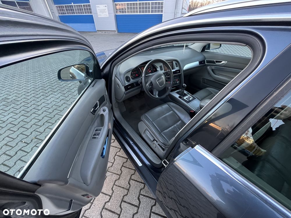 Audi A6 Avant - 22