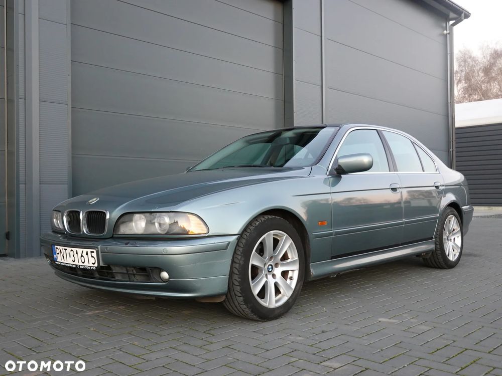 BMW Seria 5 525d - 1