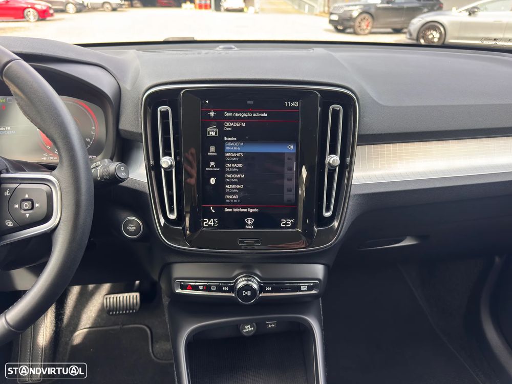 Volvo XC 40 1.5 T5 PHEV Momentum - 44