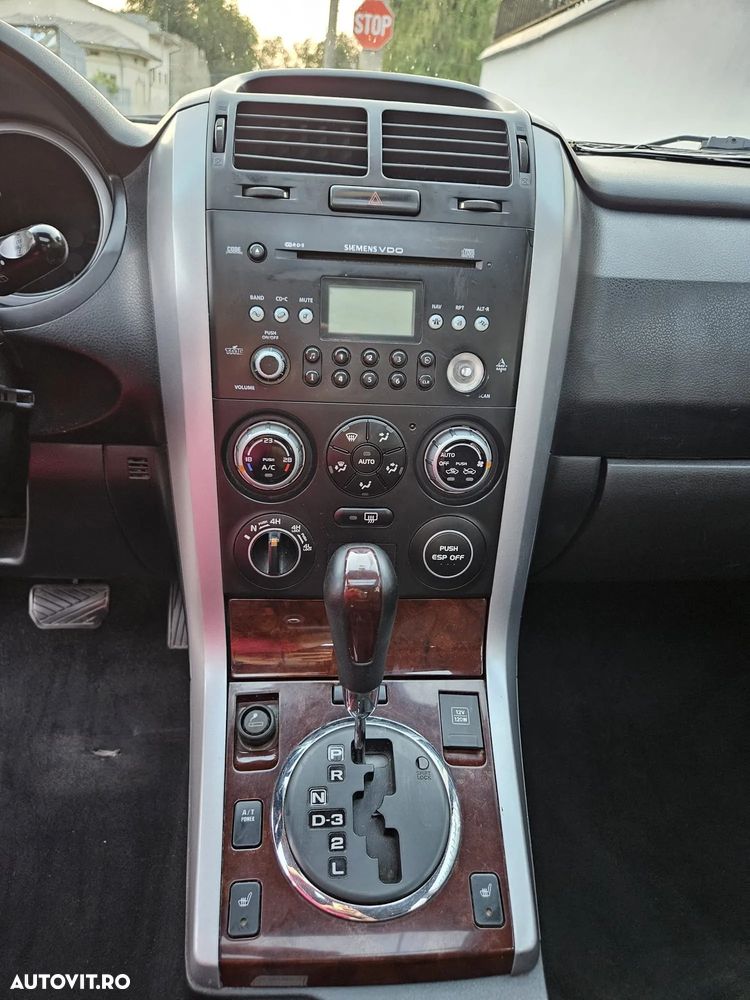 Suzuki Grand Vitara - 21