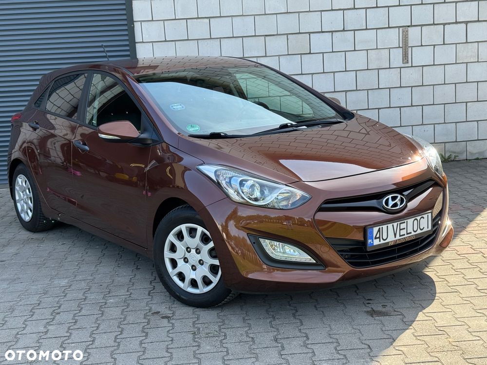 Hyundai i30 i30cw 1.4 Intro Edition - 19