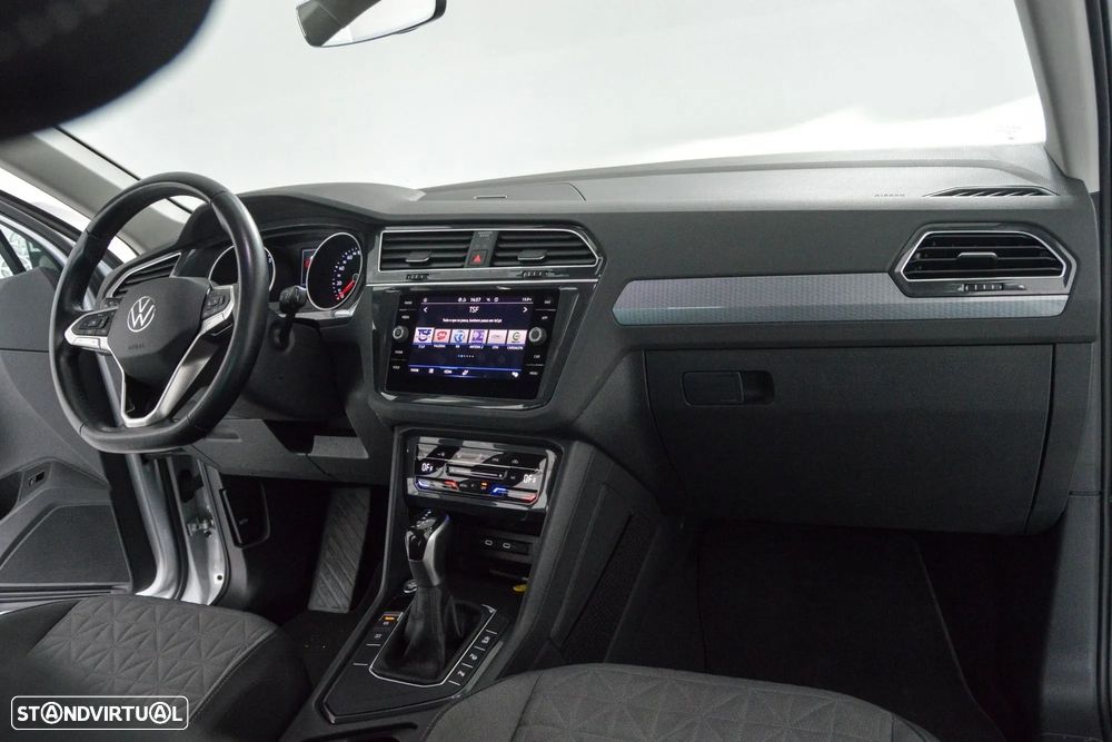 VW Tiguan 2.0 TDI Life DSG - 8