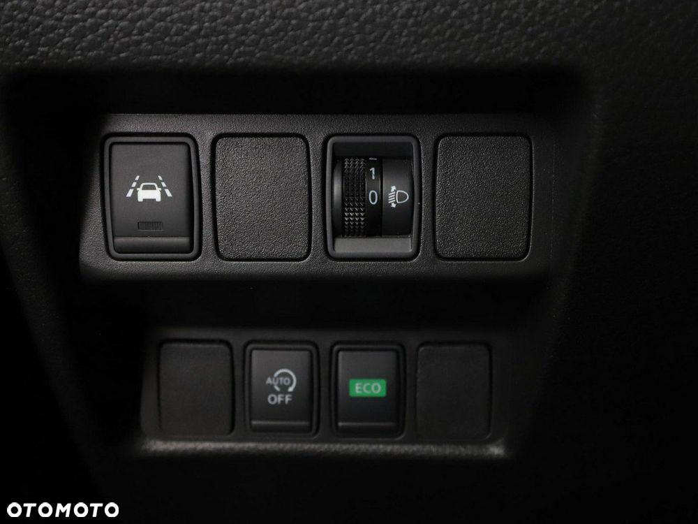 Nissan Qashqai 1.2 DIG-T N-Connecta Xtronic - 35