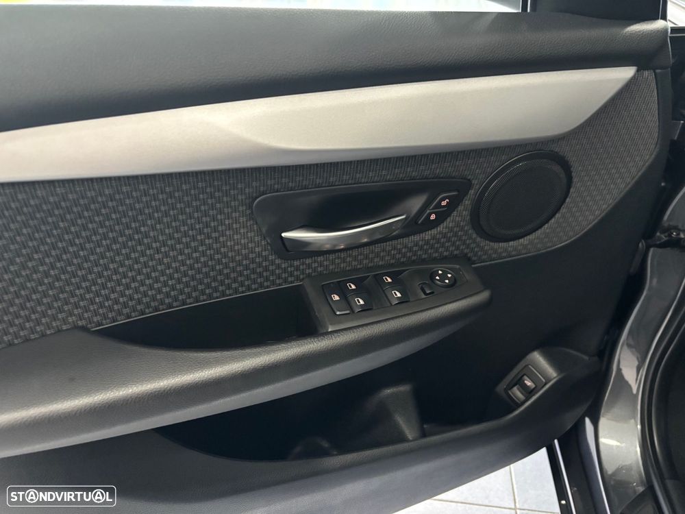 BMW 216 Active Tourer d Advantage - 17