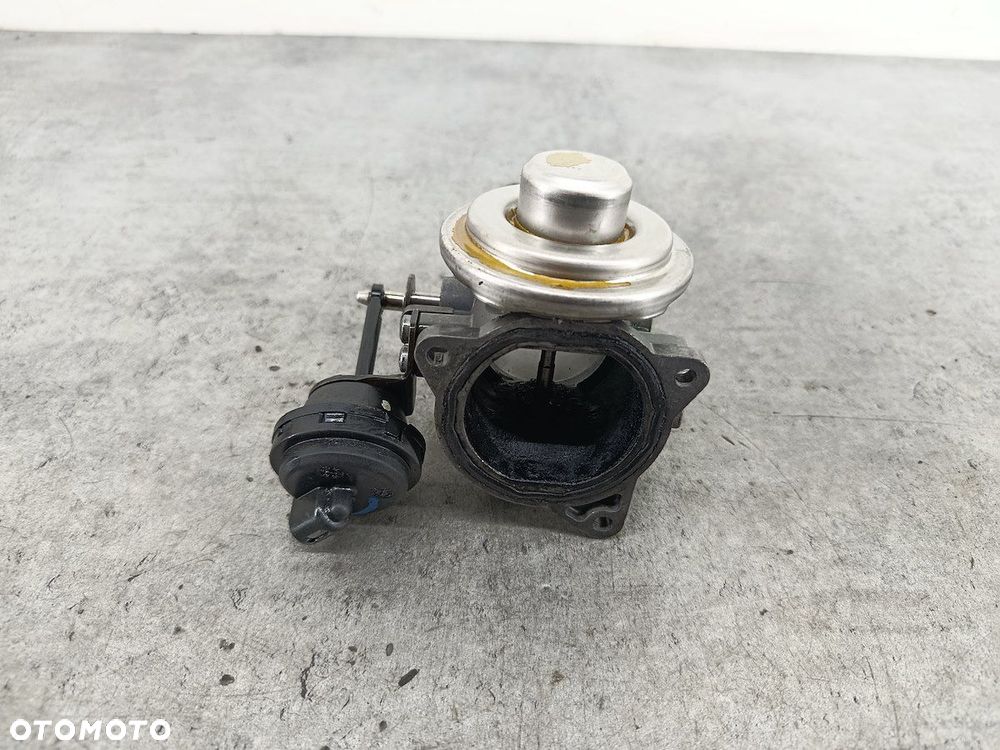ZAWÓR EGR VW PASSAT B5 FL 038129637L 1.9 TDI - 5