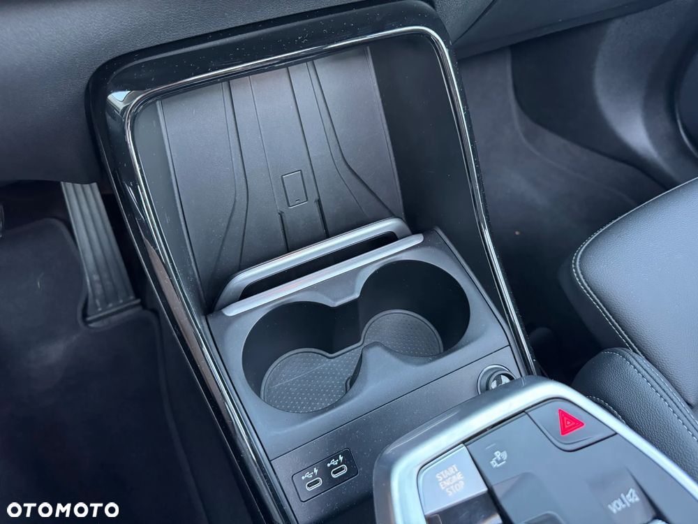 BMW Seria 2 218d Advantage sport - 33