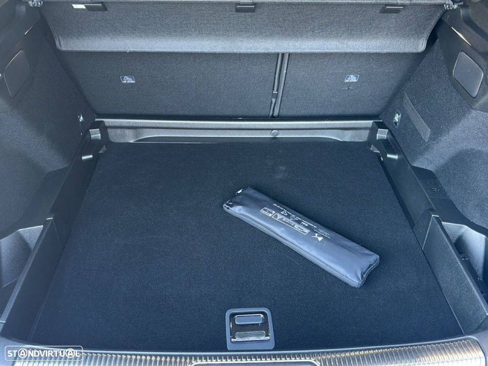 DS DS7 E-Tense Performance Line+ EAT8 - 7