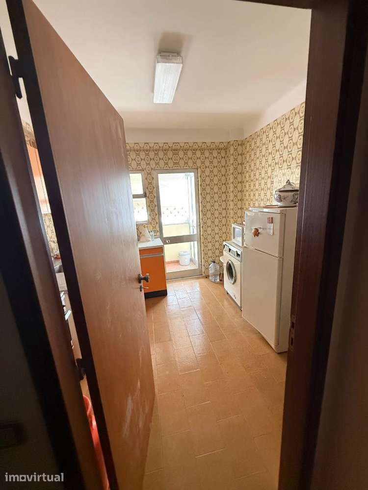 Apartamento T2 Central, e junto ao Mar - Grande imagem: 5/13