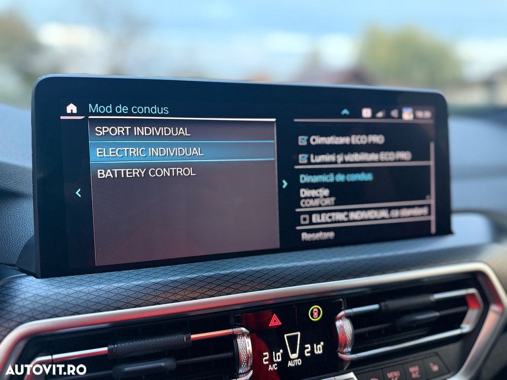 BMW X3 xDrive30e AT PHEV - 36
