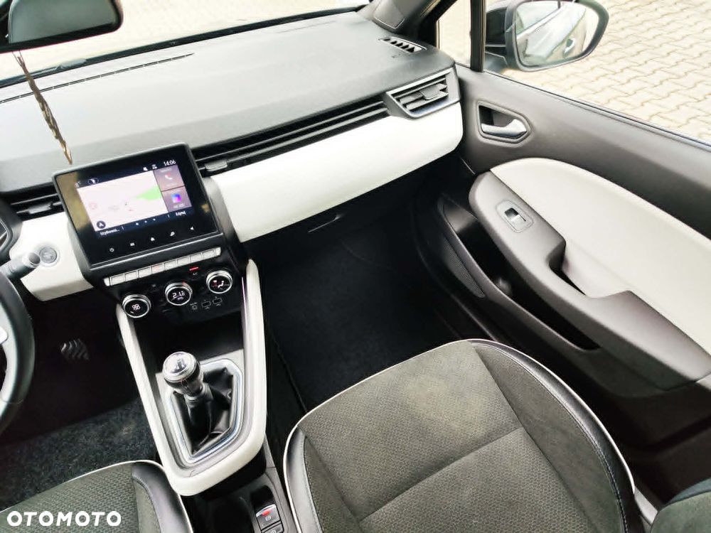 Renault Clio TCe 100 EXPERIENCE - 18