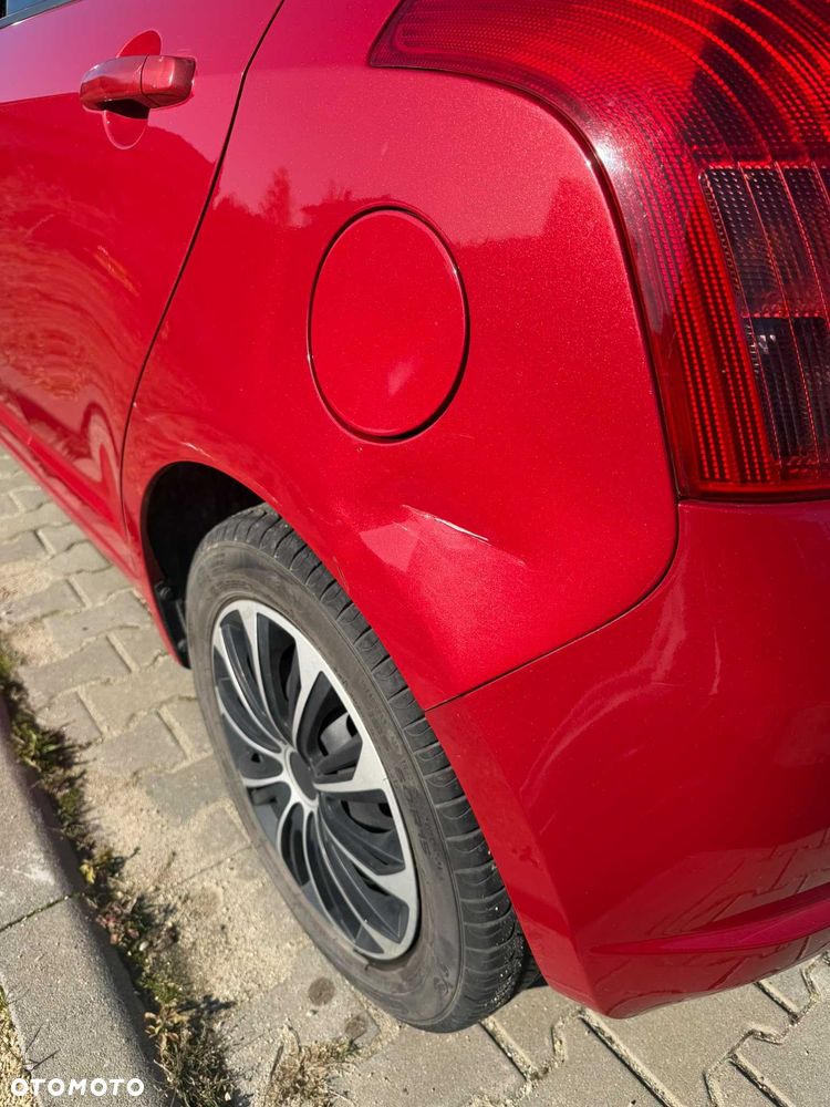 Suzuki Swift - 8