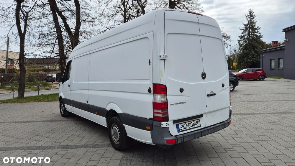 Mercedes-Benz SPRINTER - 2