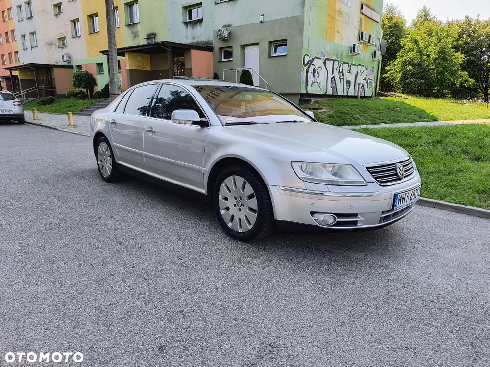 Volkswagen Phaeton - 5