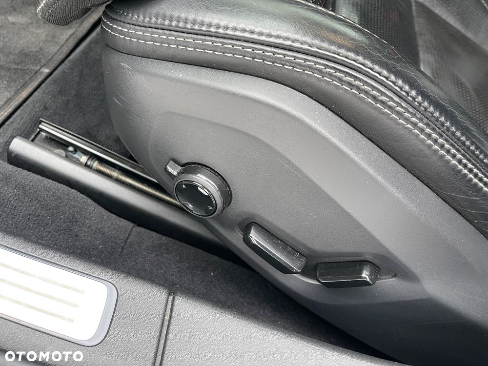 Volvo S90 D4 AWD Geartronic Inscription - 18