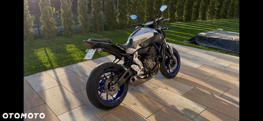 Yamaha MT - 4