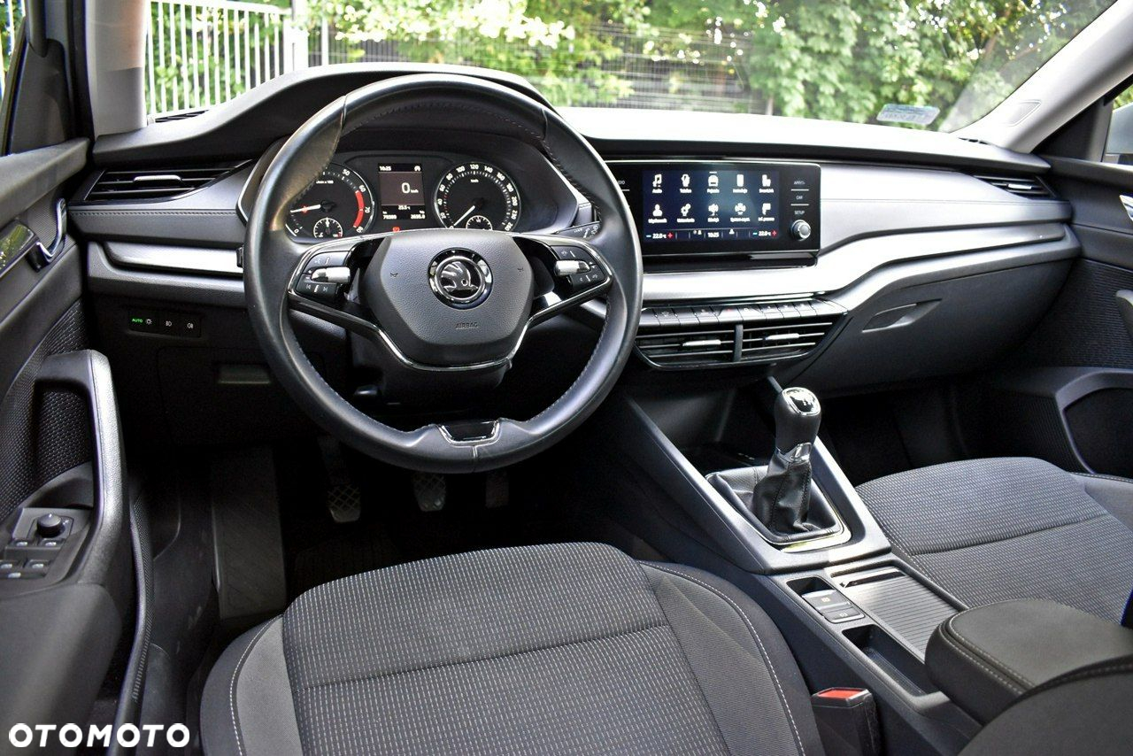 Skoda Octavia 1.5 TSI ACT Ambition - 10