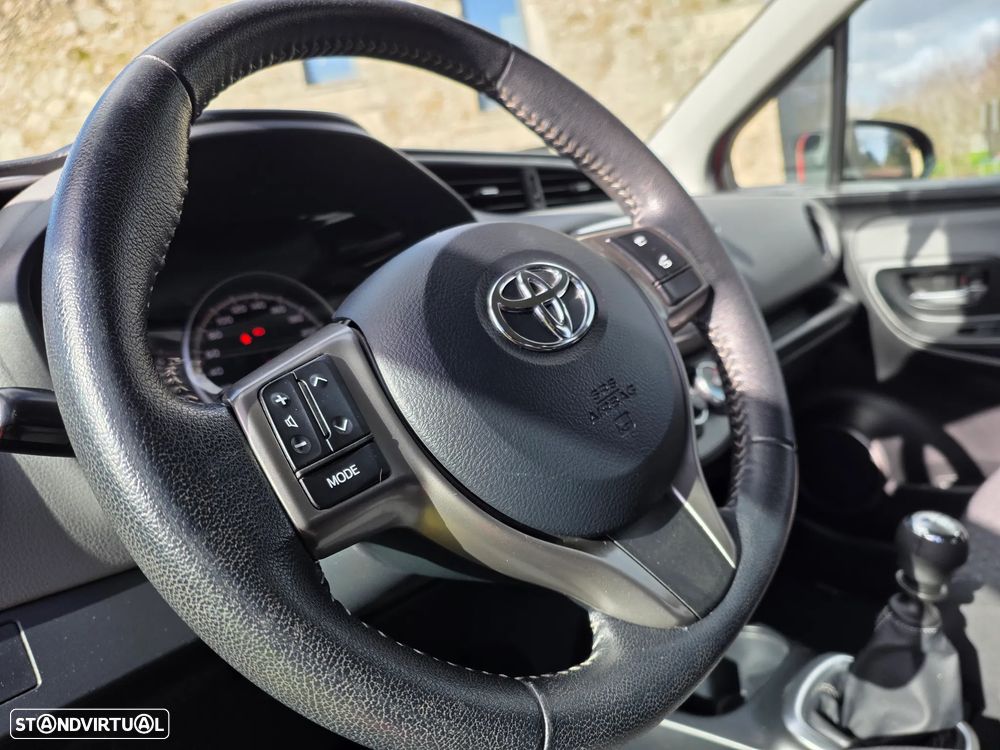 Toyota Yaris 1.4 D-4D Comfort+Navi 99g - 11
