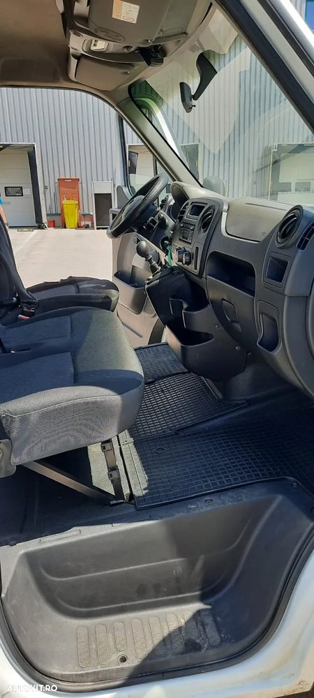 Opel Movano - 11